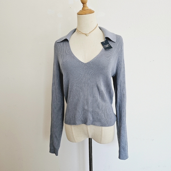 Abercrombie & Fitch Ribbed Collar V Neck Crop Sweater New Tags Blue Extra Large - Picture 2 of 8